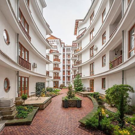 Modern Apartment With Garage Budapest Eksteriør billede