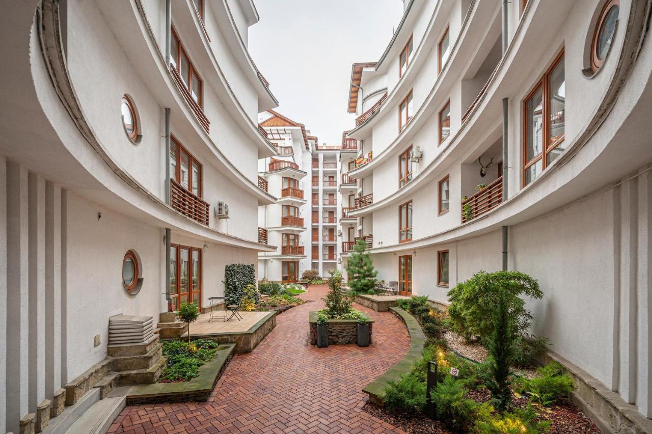 Modern Apartment With Garage Budapest Eksteriør billede