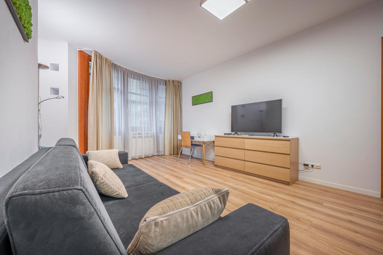 Modern Apartment With Garage Budapest Eksteriør billede